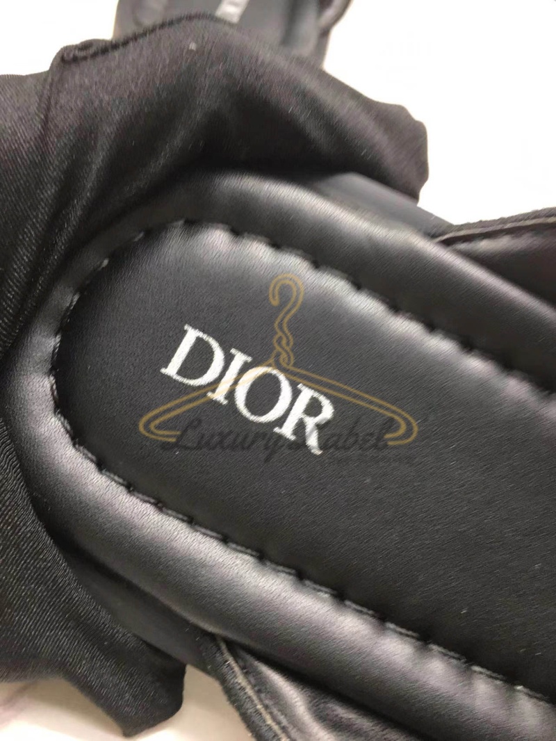 d7a6c90ef102f80b7736fdfc407dcd55_1755571444_7995.jpg