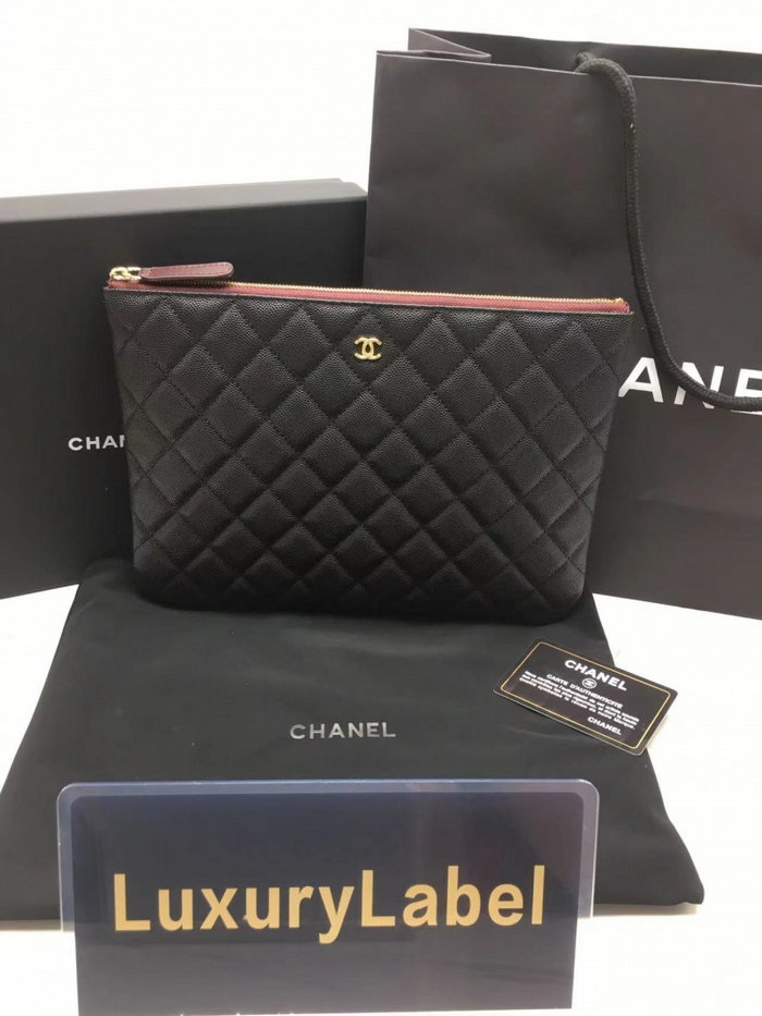 샤넬 클래식 캐비어 클러치 28cm 금장 (하이엔드급)
