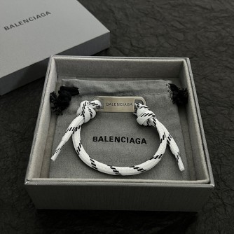 발렌시아가 balenciaga plate 브레이슬릿