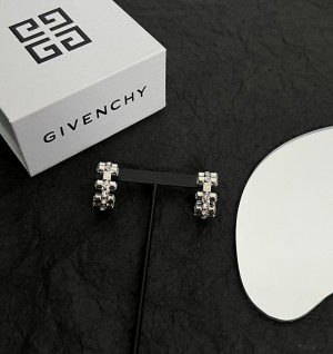 지방시 givenchy 4G 크리스탈 귀걸이