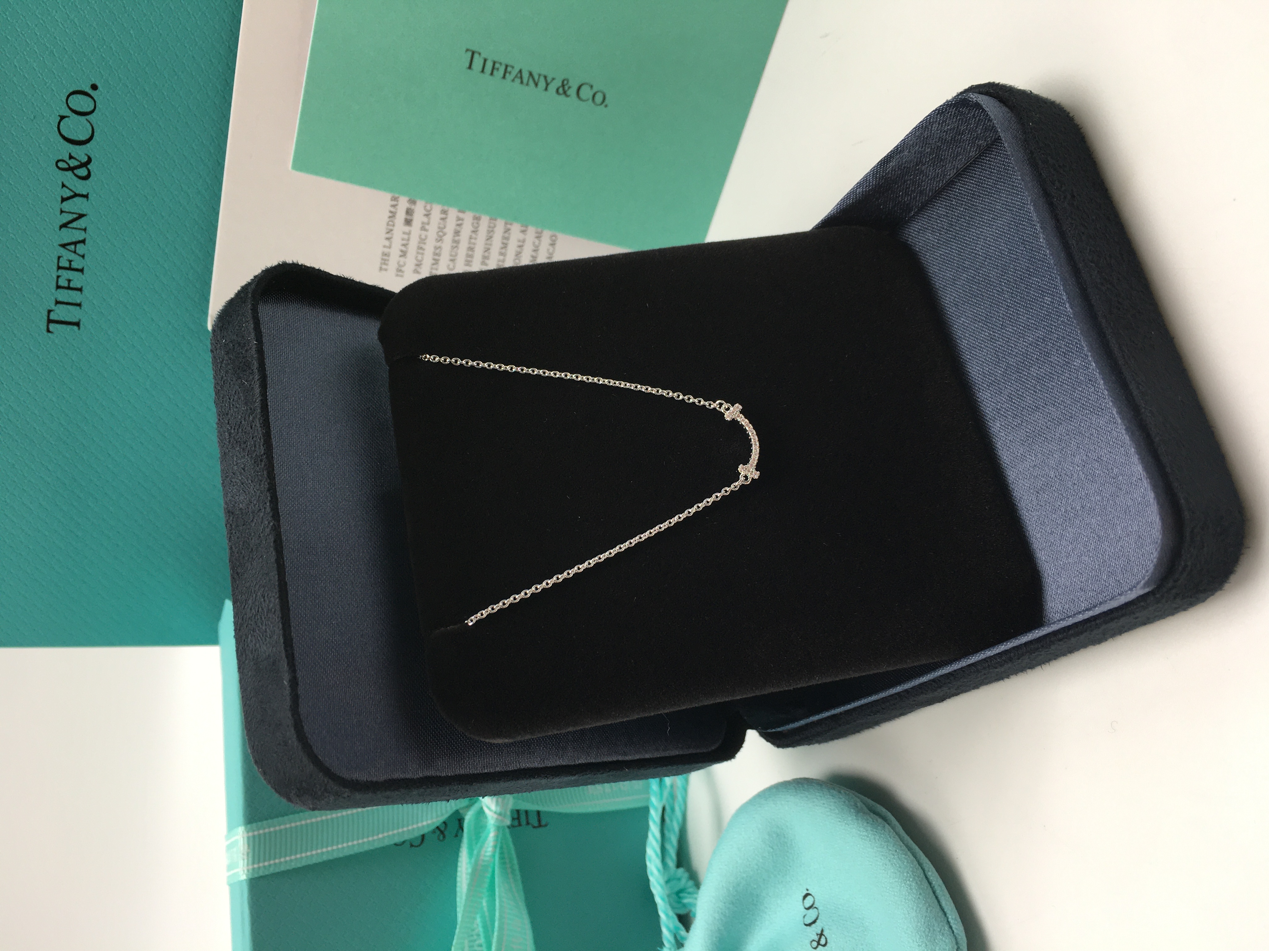 티파니 스마일 목걸이 (V-gold소재) (3COLOR) (1CM)
