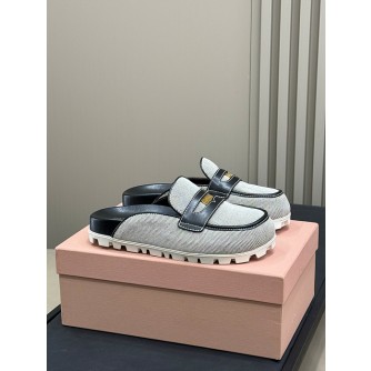 미우미우 캔버스 및 가죽 뮬
