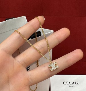 셀린느 트리오페 라인스톤 목걸이